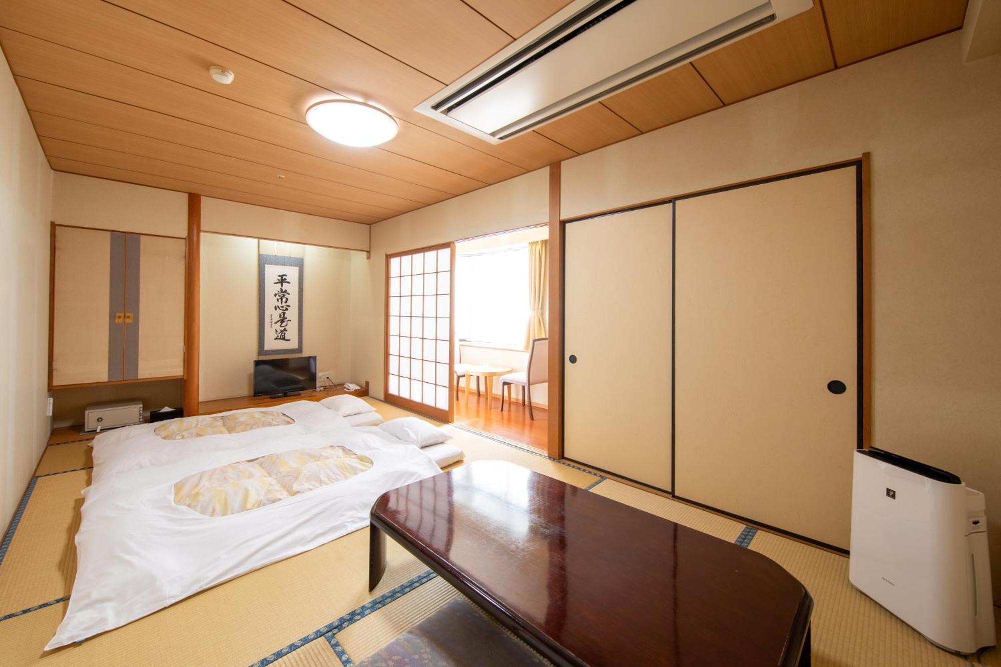 Yufuin Hotel Shuhokan Eksteriør bilde